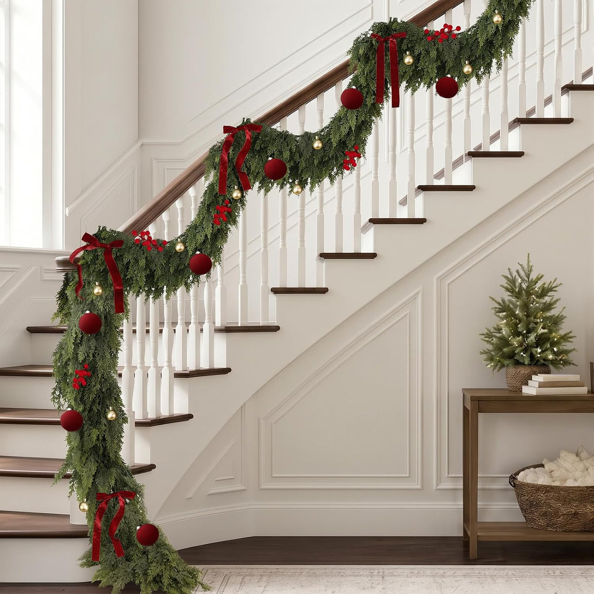 EverGlow Pre-lit Garland Set
